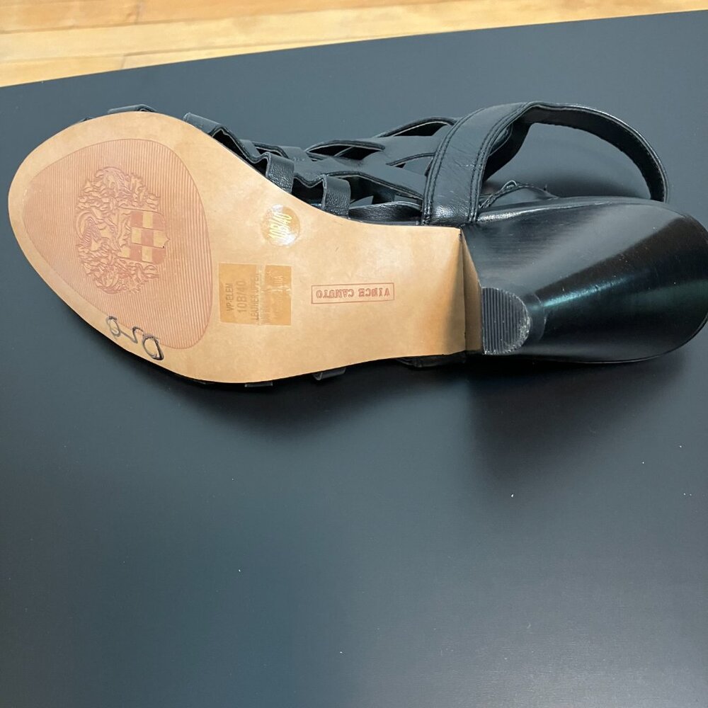 Vince Camuto Black Leather Sandals 10M NWOT/NWOB - Picture 2 of 10